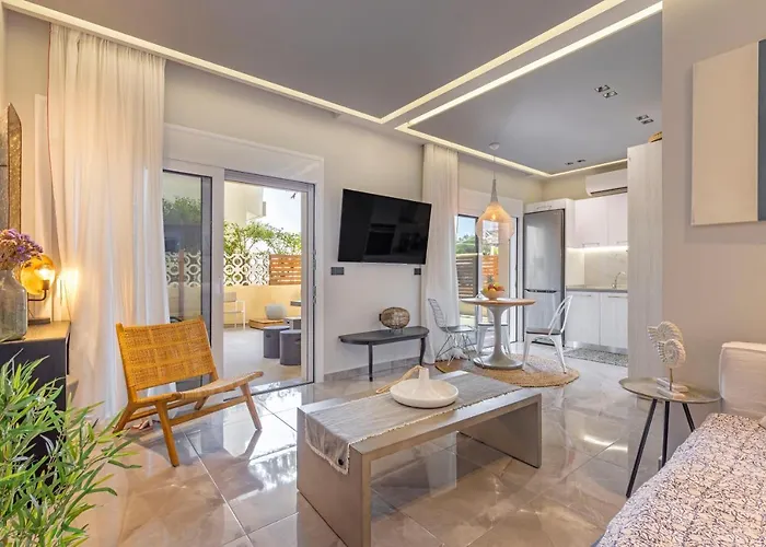 Elia & Anthos Deluxe شقة إكْسِيا