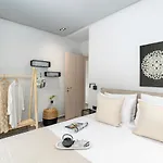 Elia & Anthos Deluxe