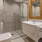 Daire Elia & Anthos Deluxe
