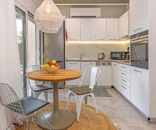 Elia & Anthos Deluxe Appartement *