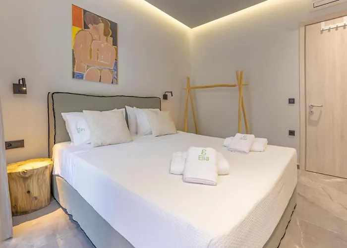 Elia & Anthos Deluxe Appartement *