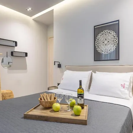 Elia & Anthos Deluxe Appartement